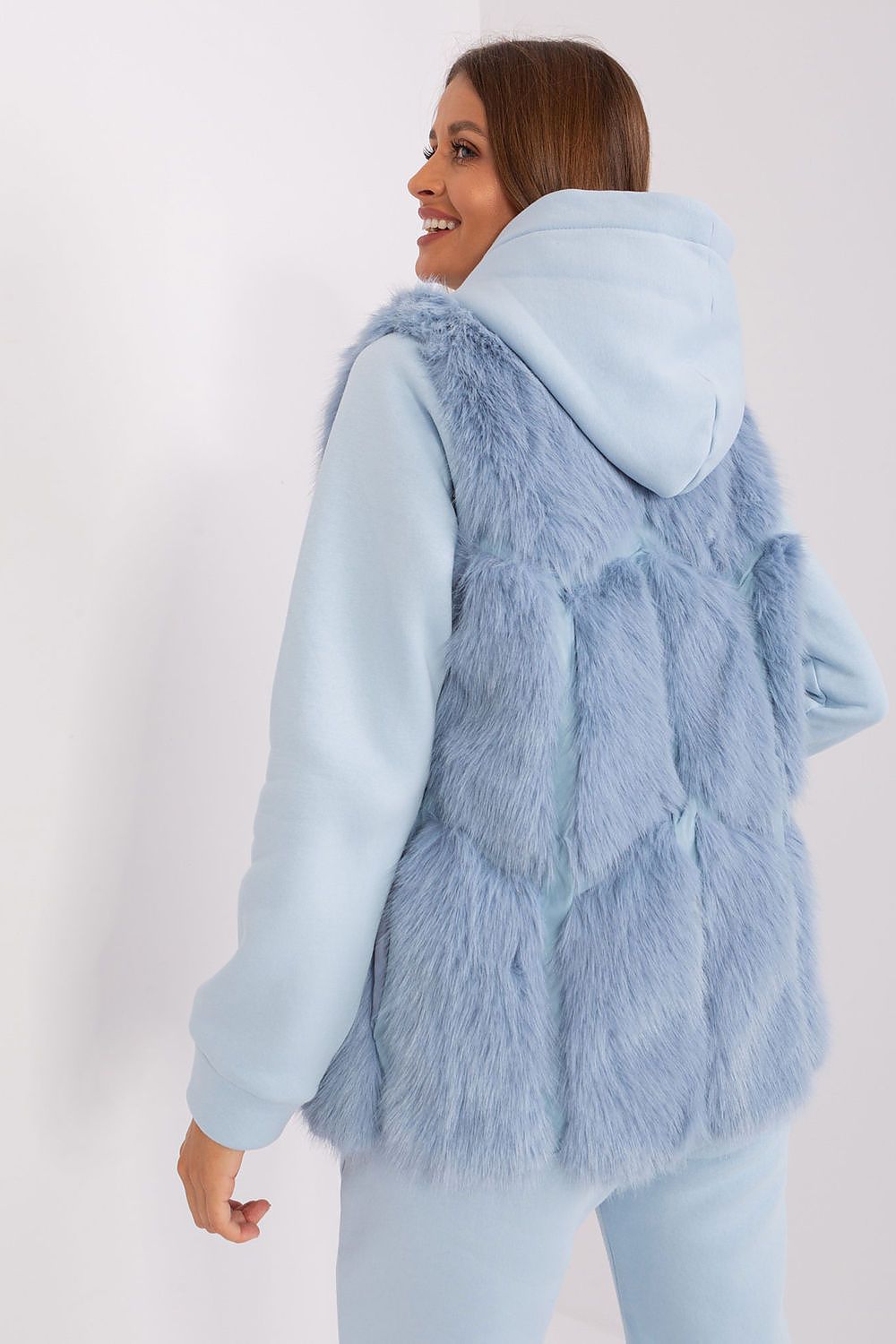  vest model 187537 AT 