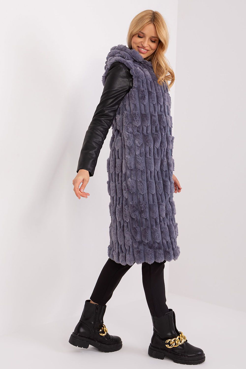  vest model 190864 AT 