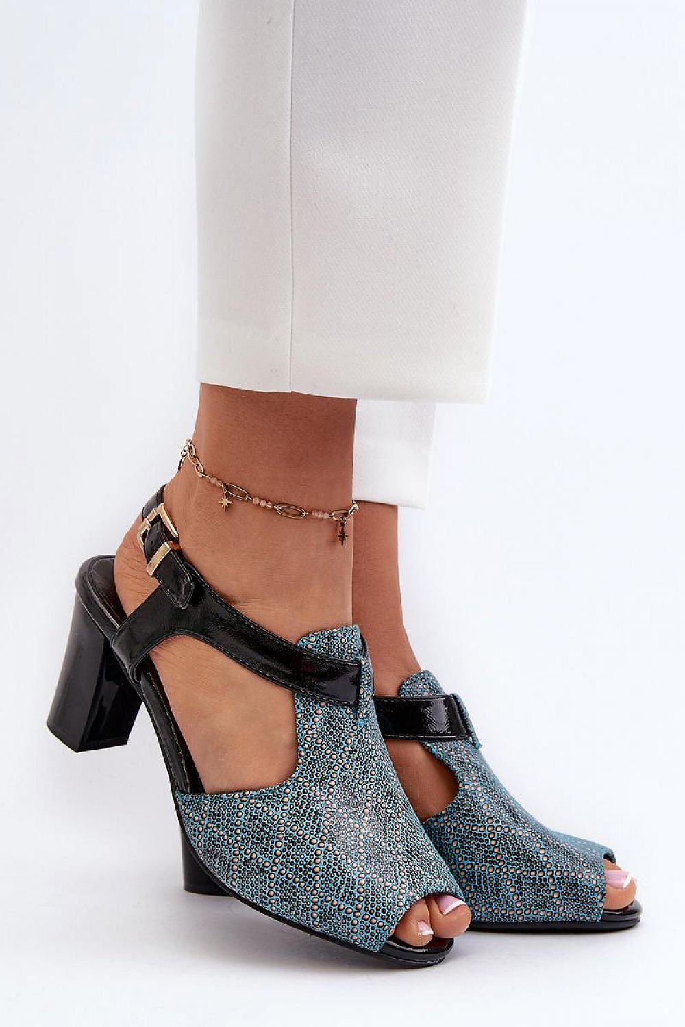  slippers model 196232 Step in style 