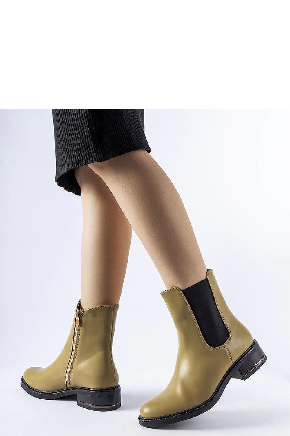  Laarsjes model 204495 Solea 