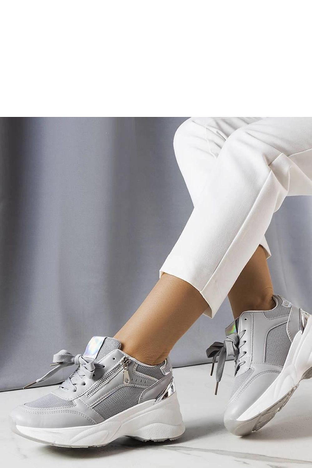  Schoen met sleehak model 207203 Solea 