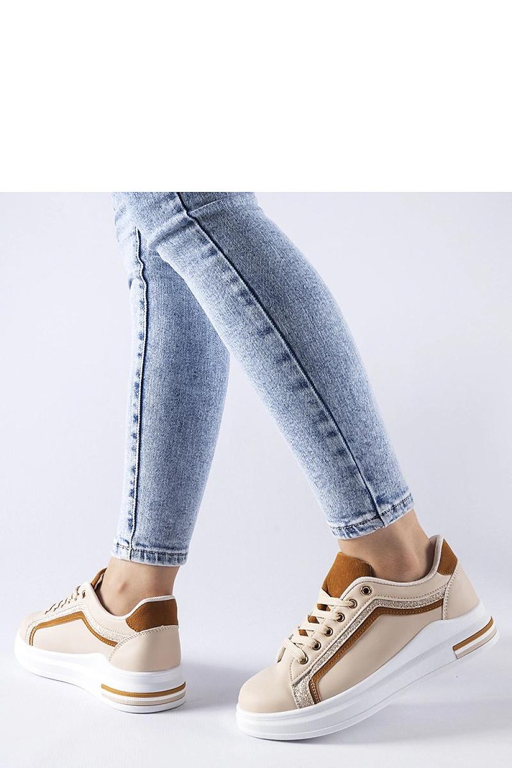  Sportchoenen op een platform model 207566 Solea 