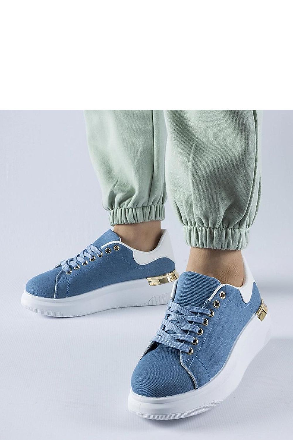  Sportchoenen op een platform model 207619 Solea 