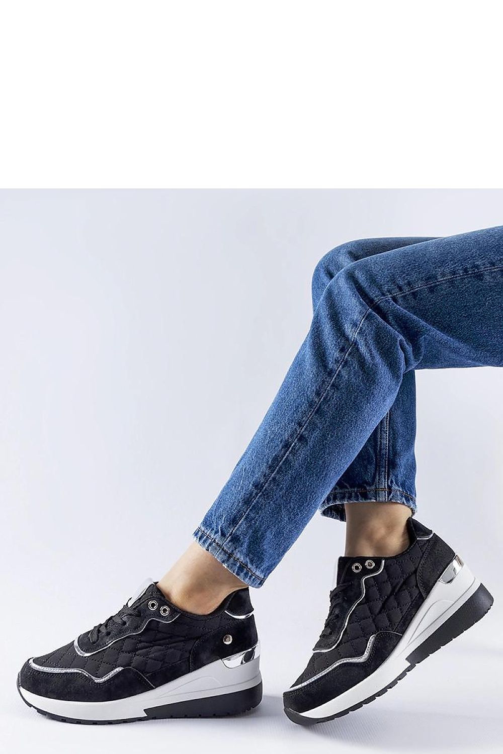  Schoen met sleehak model 207620 Solea 