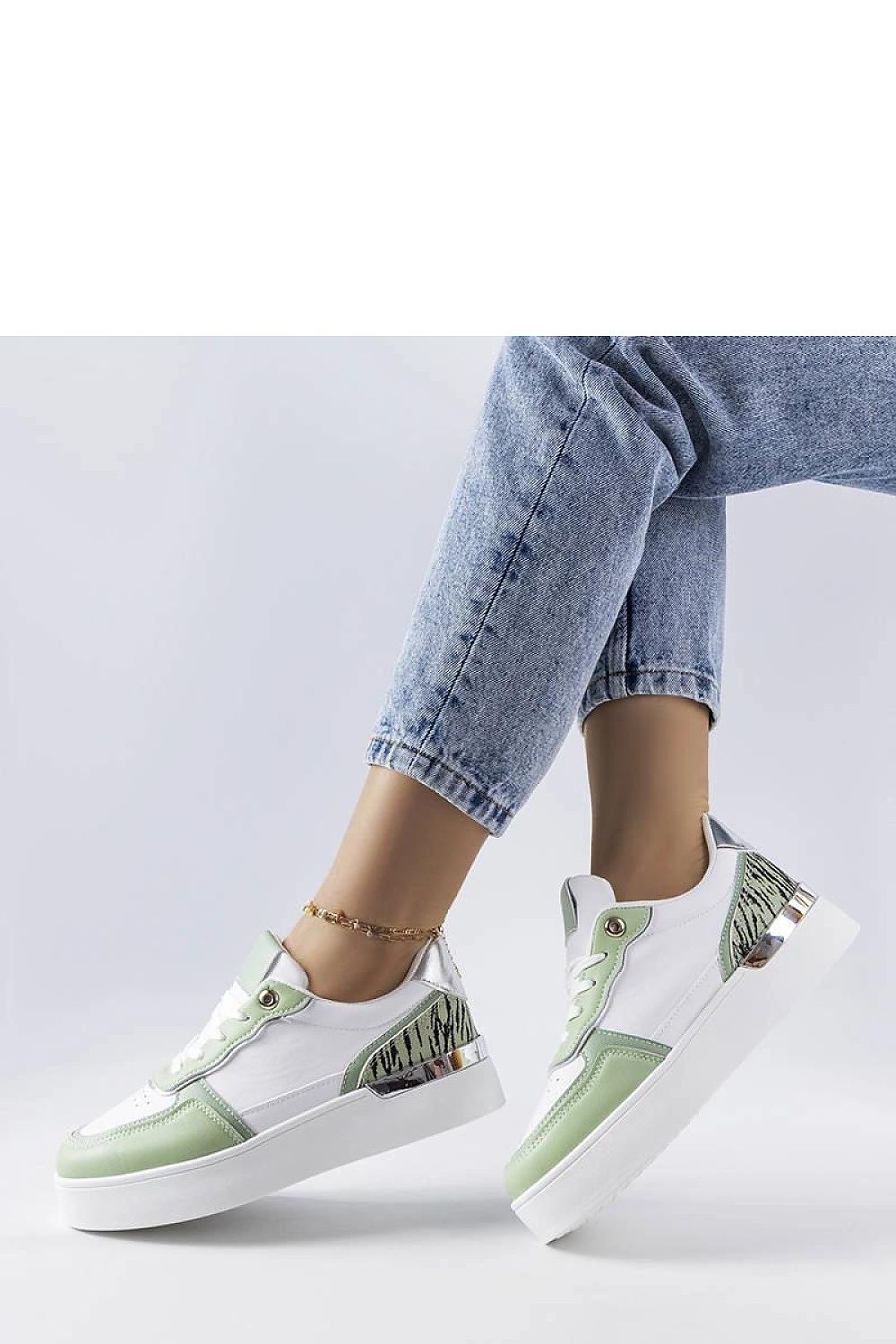  Sportchoenen op een platform model 207887 Solea 