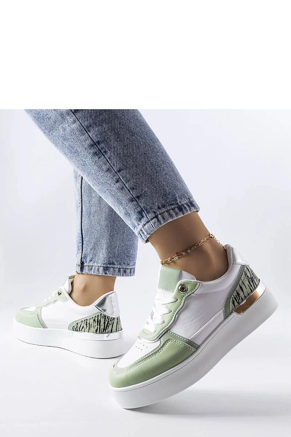  Sportchoenen op een platform model 207887 Solea 