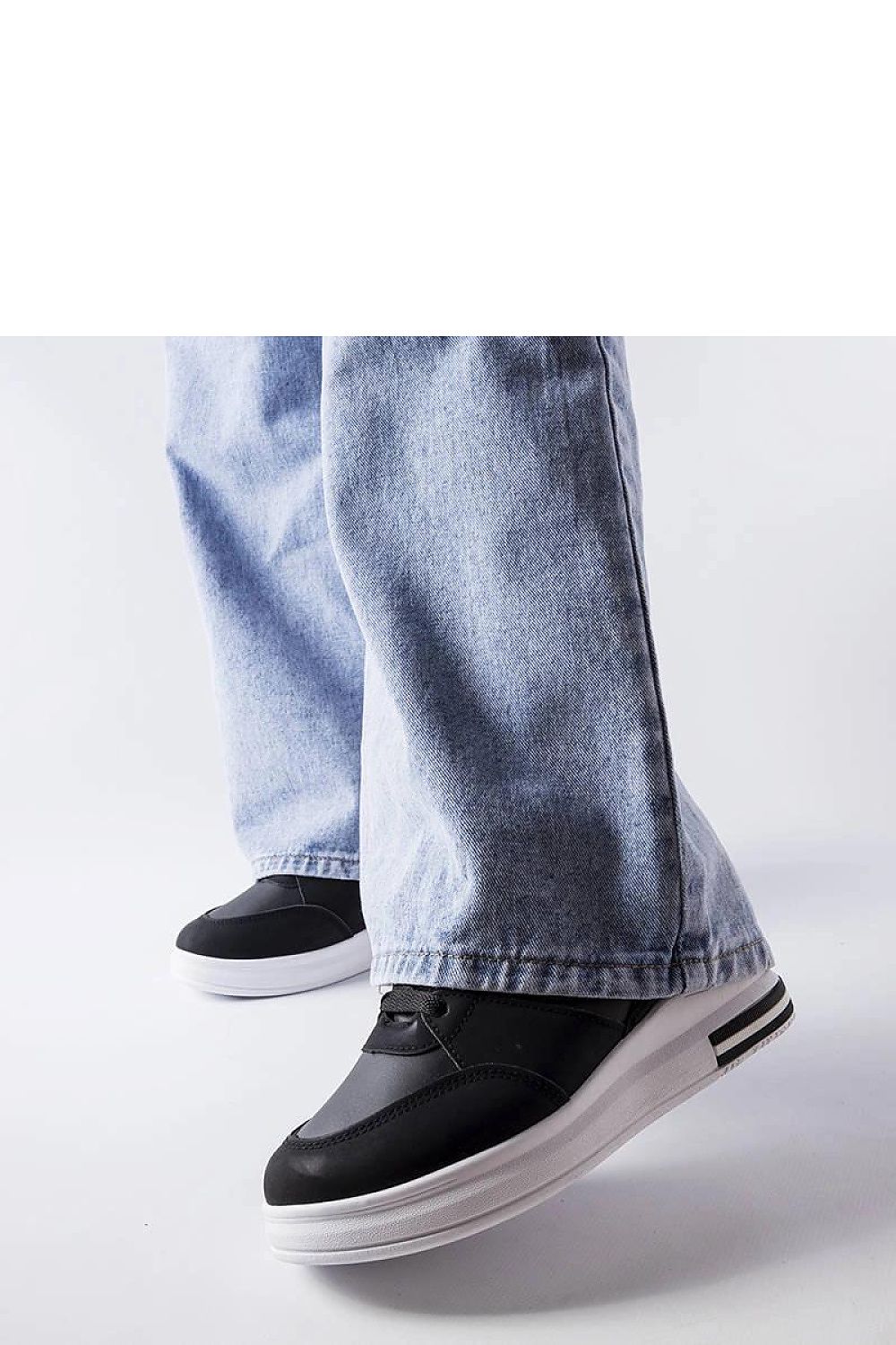  Schoen met sleehak model 207917 Solea 
