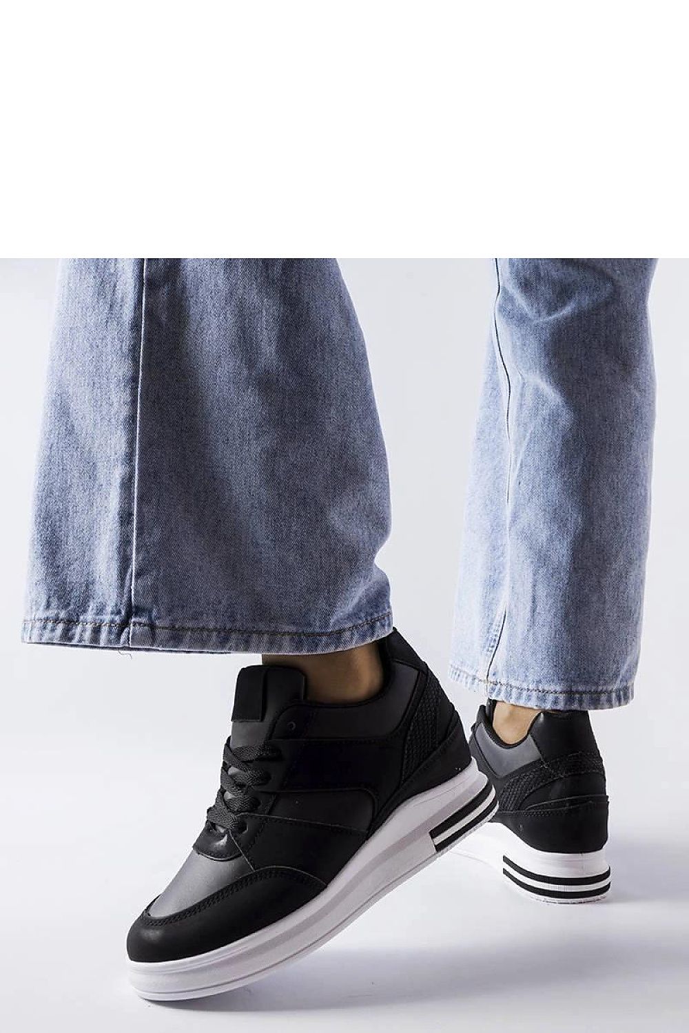  Schoen met sleehak model 207917 Solea 