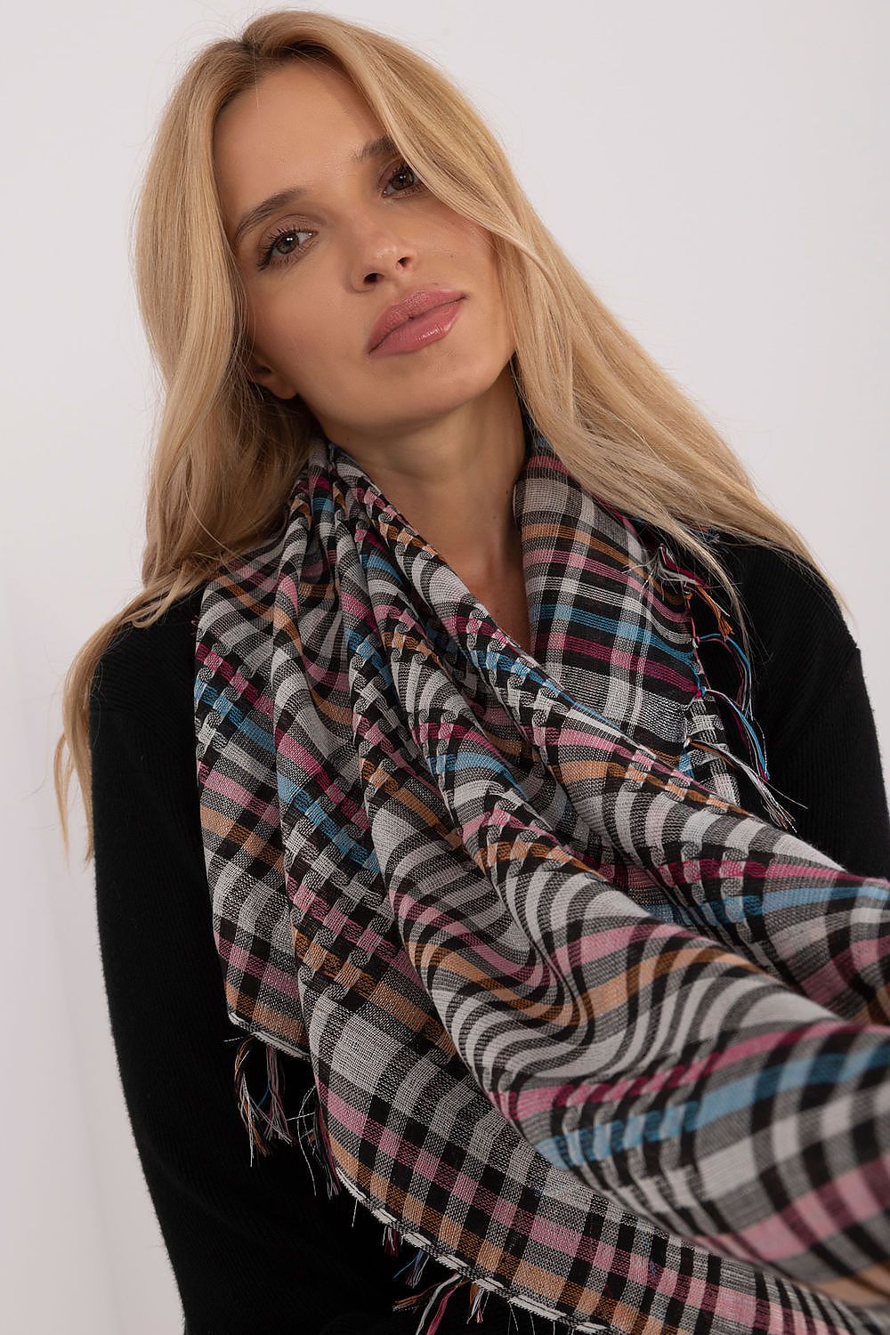  sjaal model 208385 AT 
