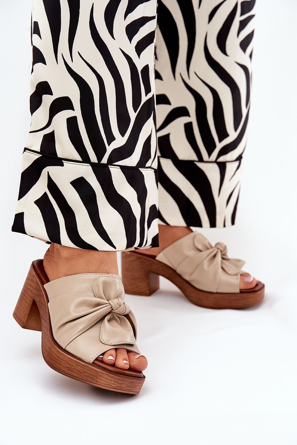  Hakken slippers model 209935 Step in style 