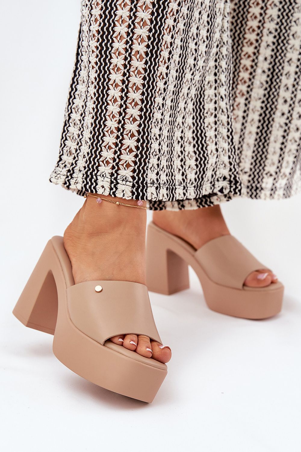  Hakken slippers model 209944 Step in style 