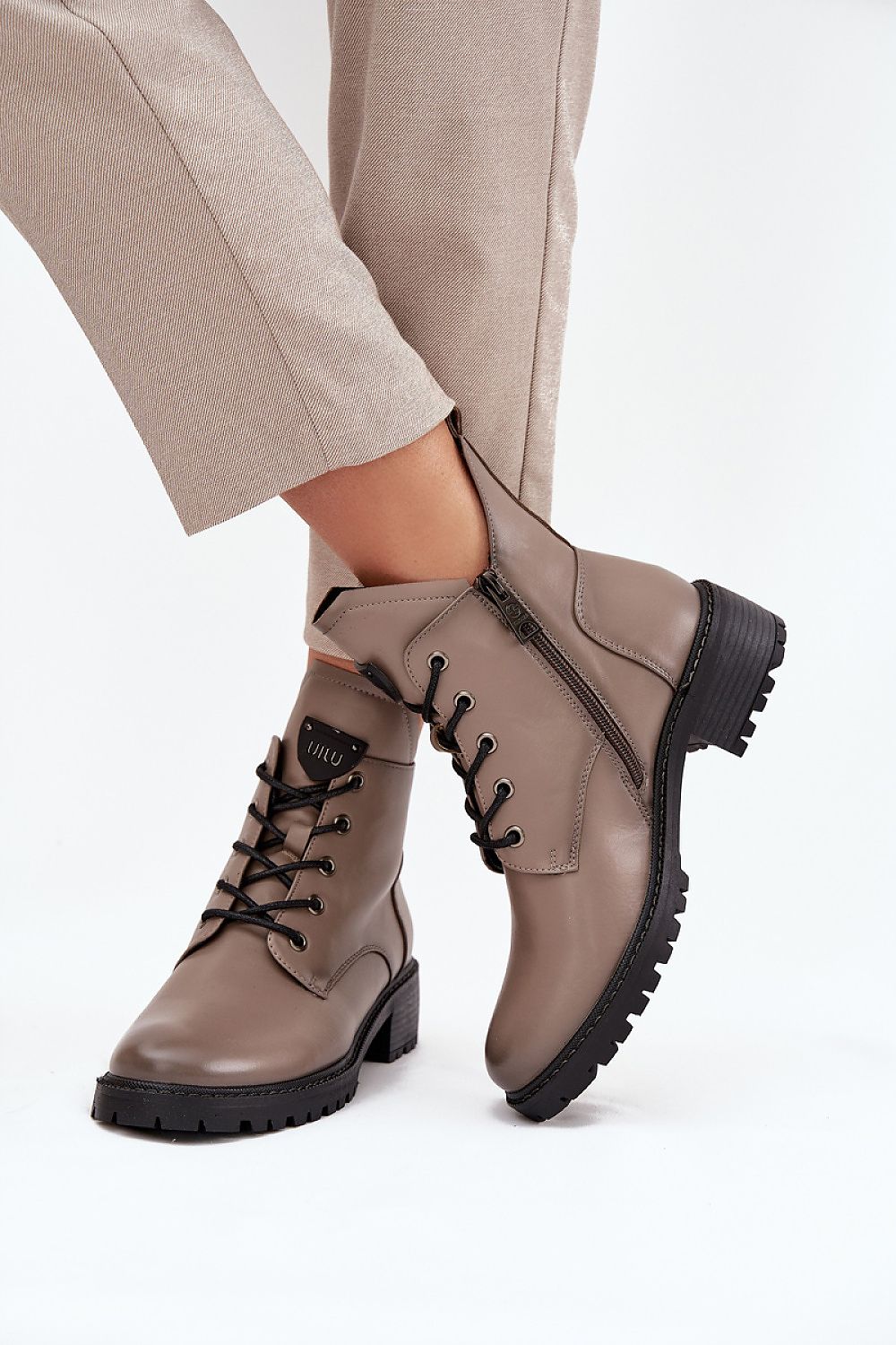  Laarsjes model 216966 Step in style 