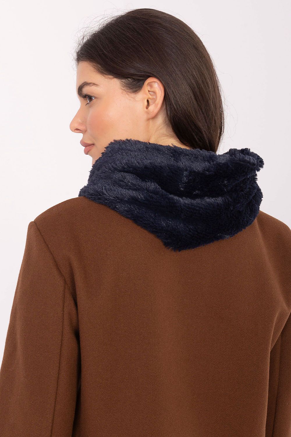 Loop Shawl model 219608 AT 