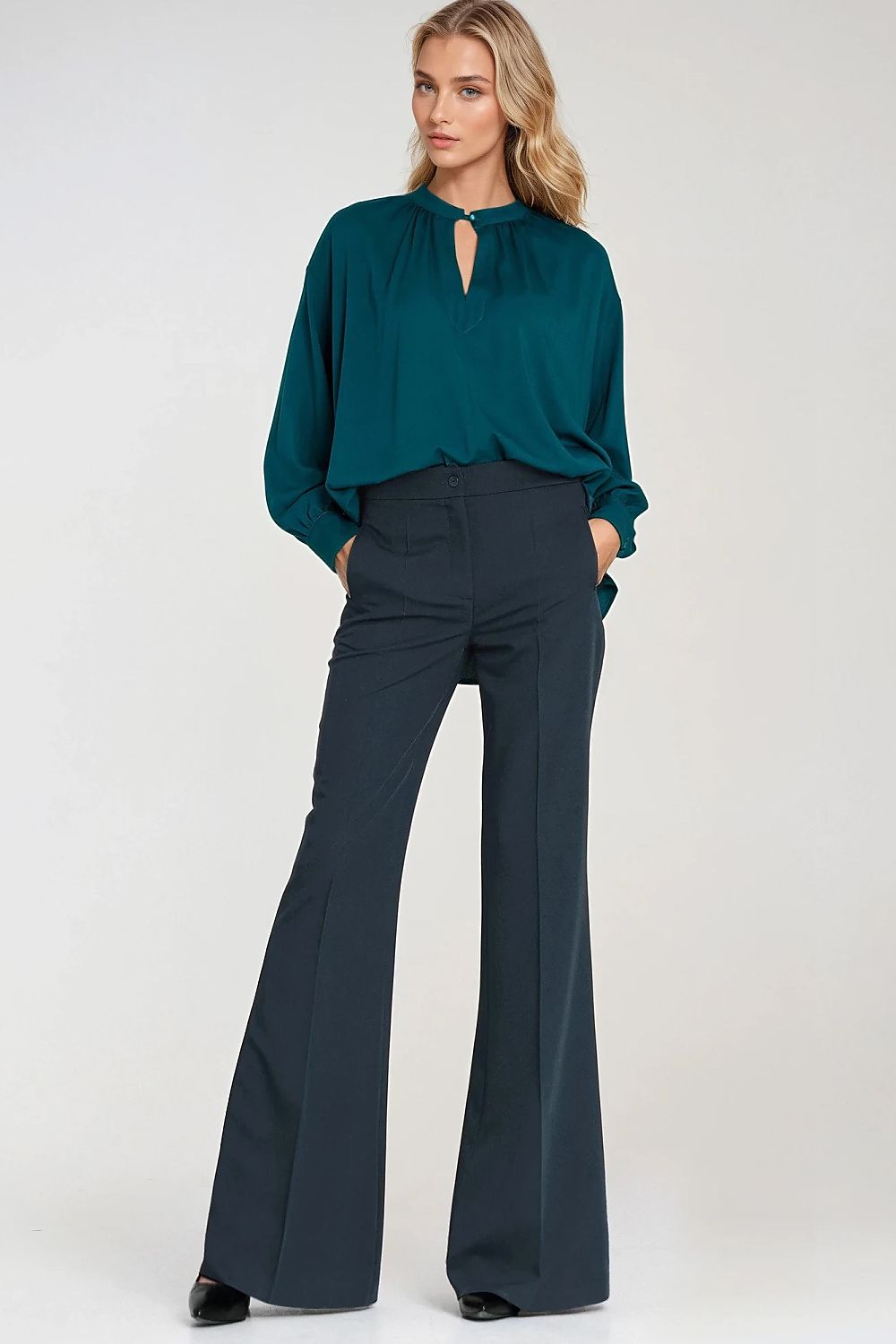  blouse model 219787 Nife 