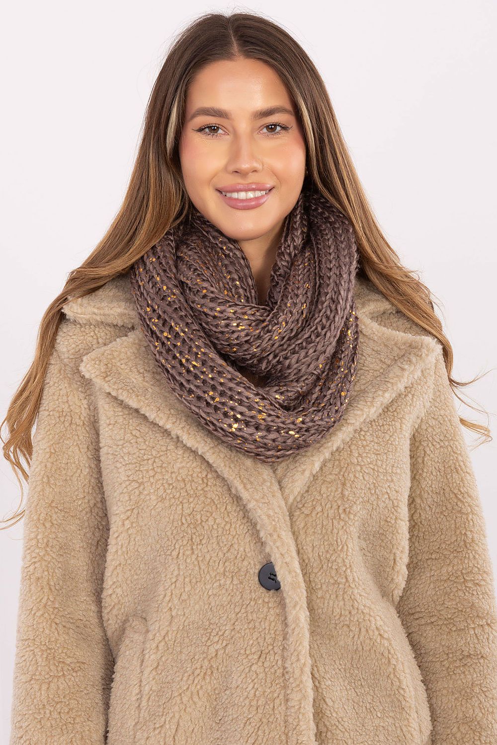  Loop Shawl model 220373 AT 