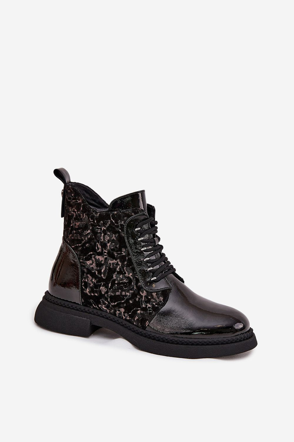  Laarsjes model 222957 Step in style 