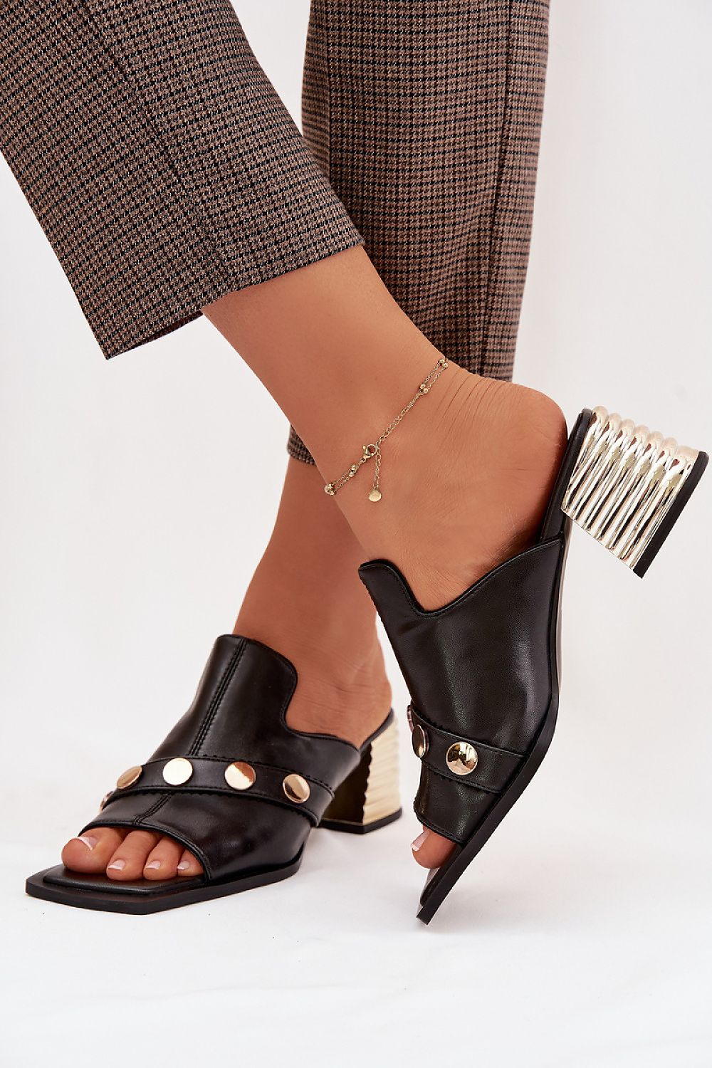  Hakken slippers model 225350 Step in style 