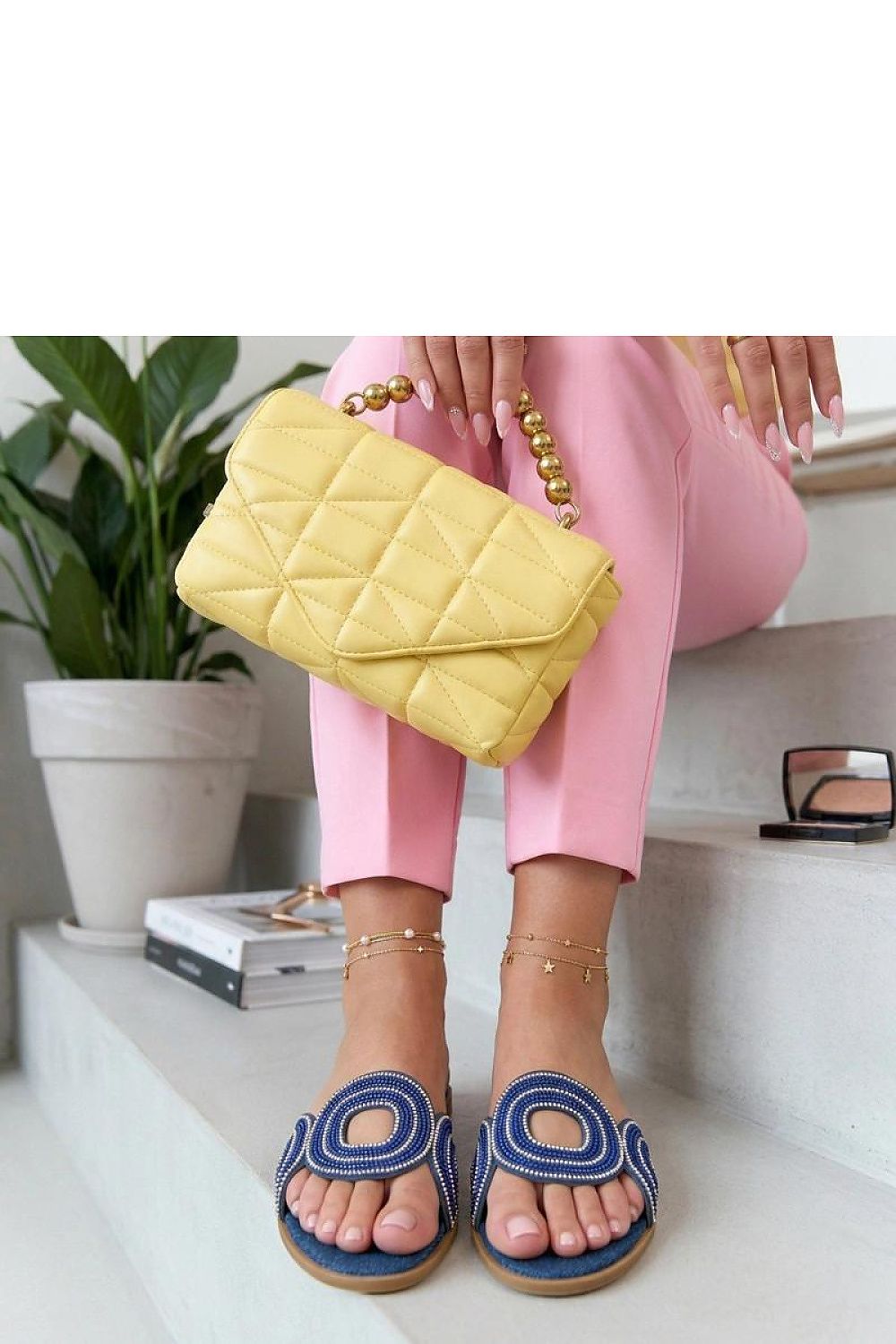  slippers model 226580 Solea 