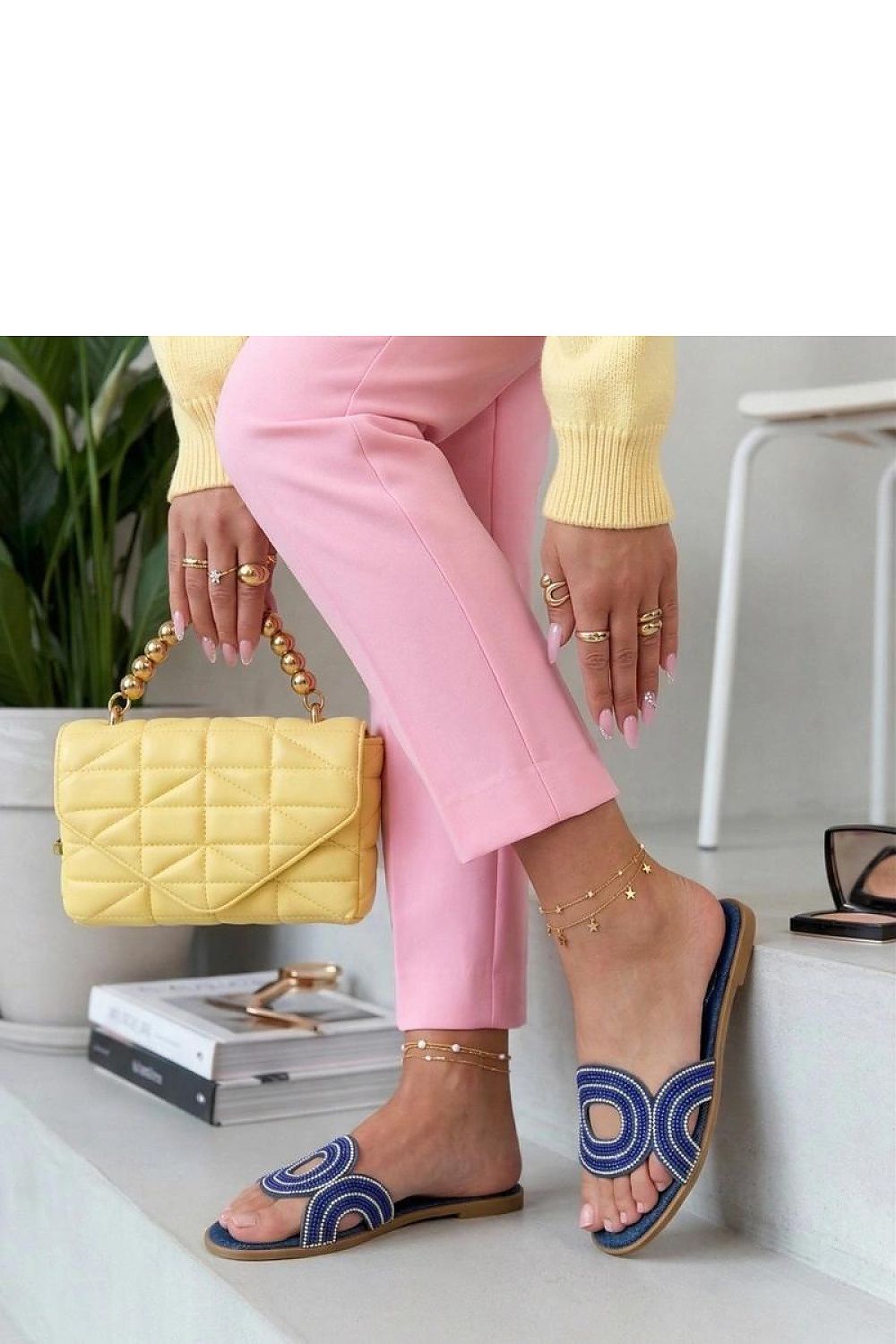  slippers model 226580 Solea 