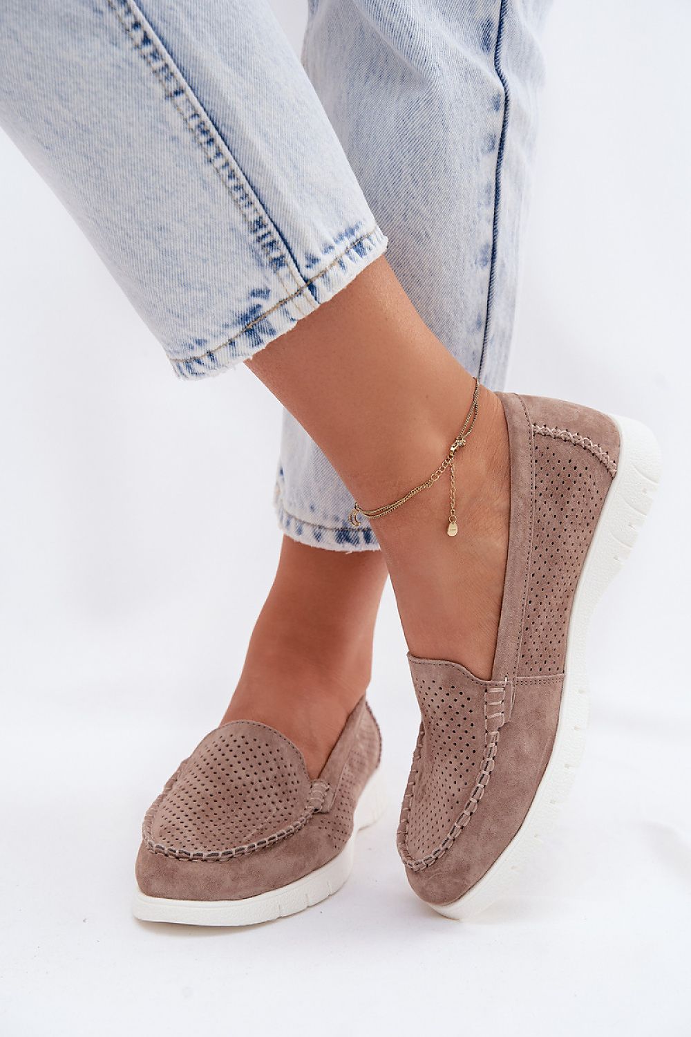  Moccassins model 226904 Step in style 