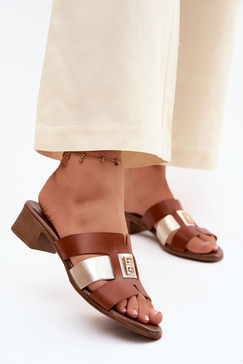  Hakken slippers model 227456 Step in style 