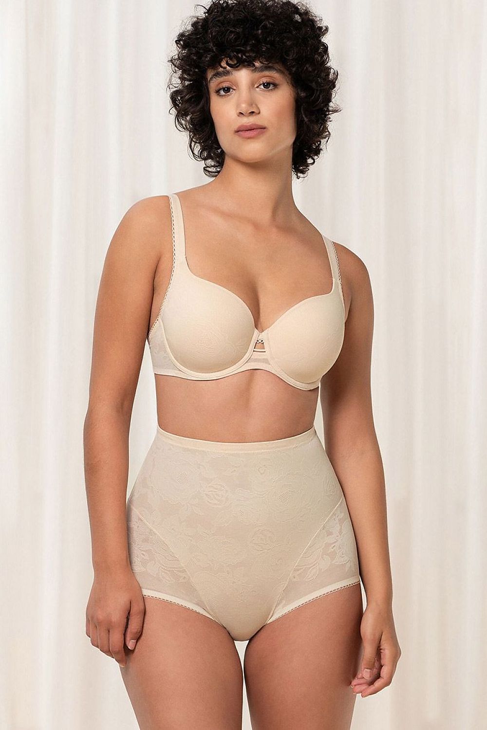  Verstevigde beha model 229314 Triumph 