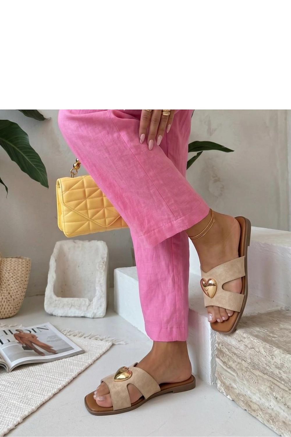  slippers model 229595 Solea 