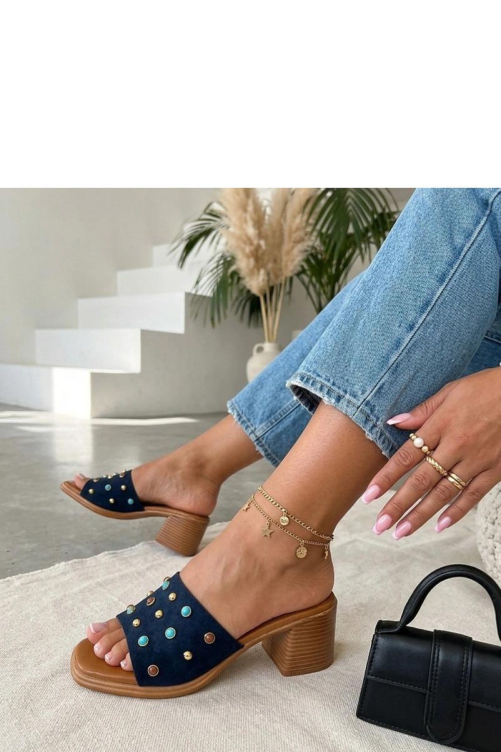  Hakken slippers model 229776 Solea 