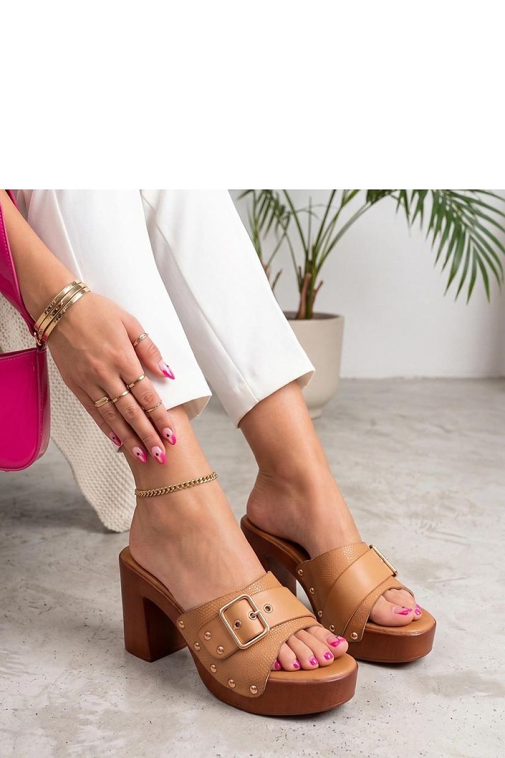  Hakken slippers model 229787 Solea 