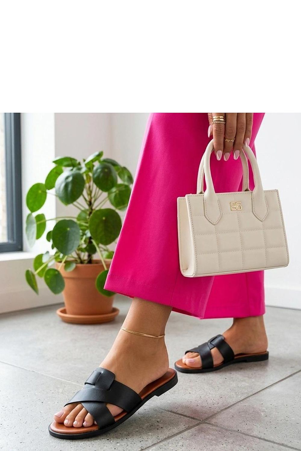  slippers model 229792 Solea 