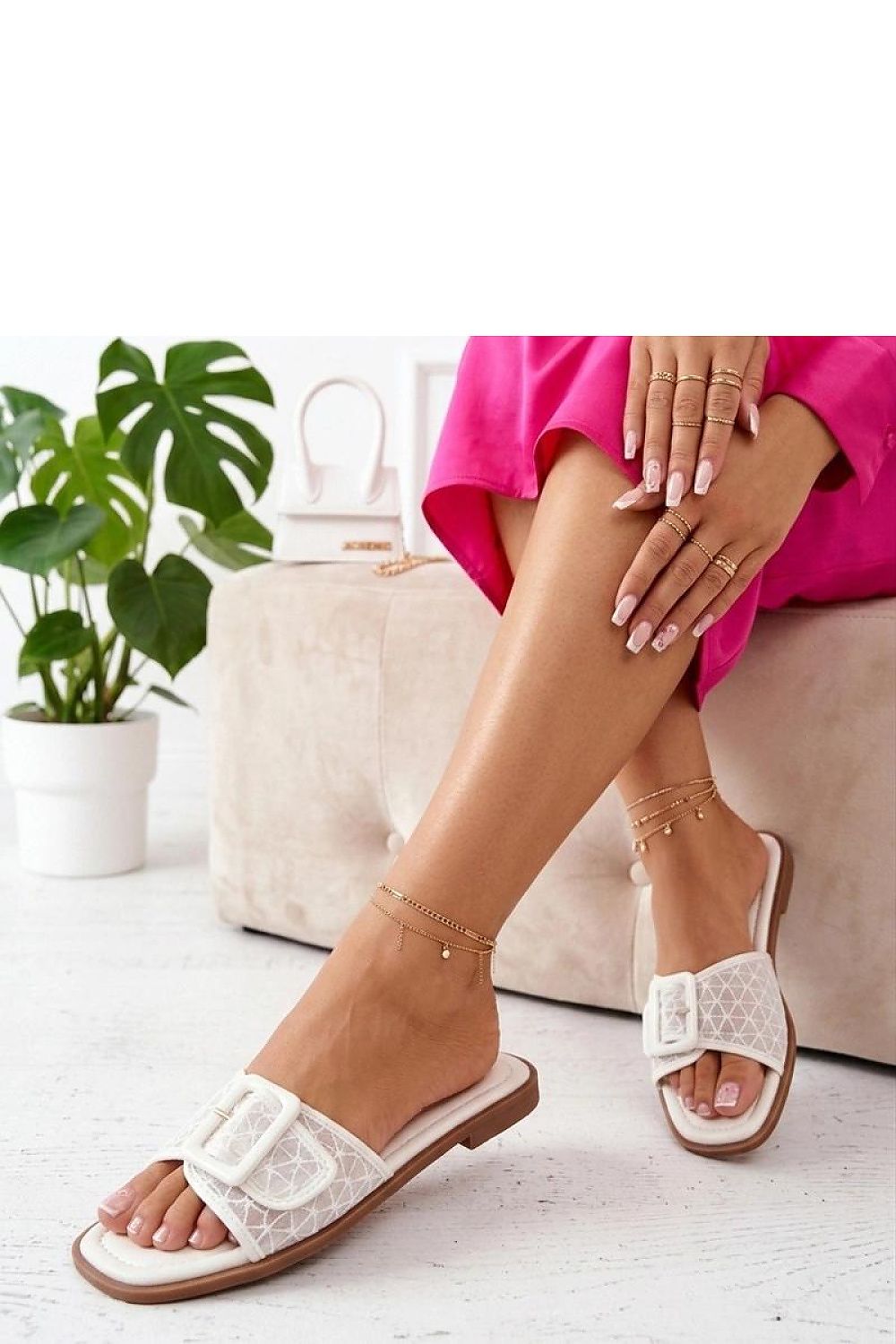  slippers model 229796 Solea 