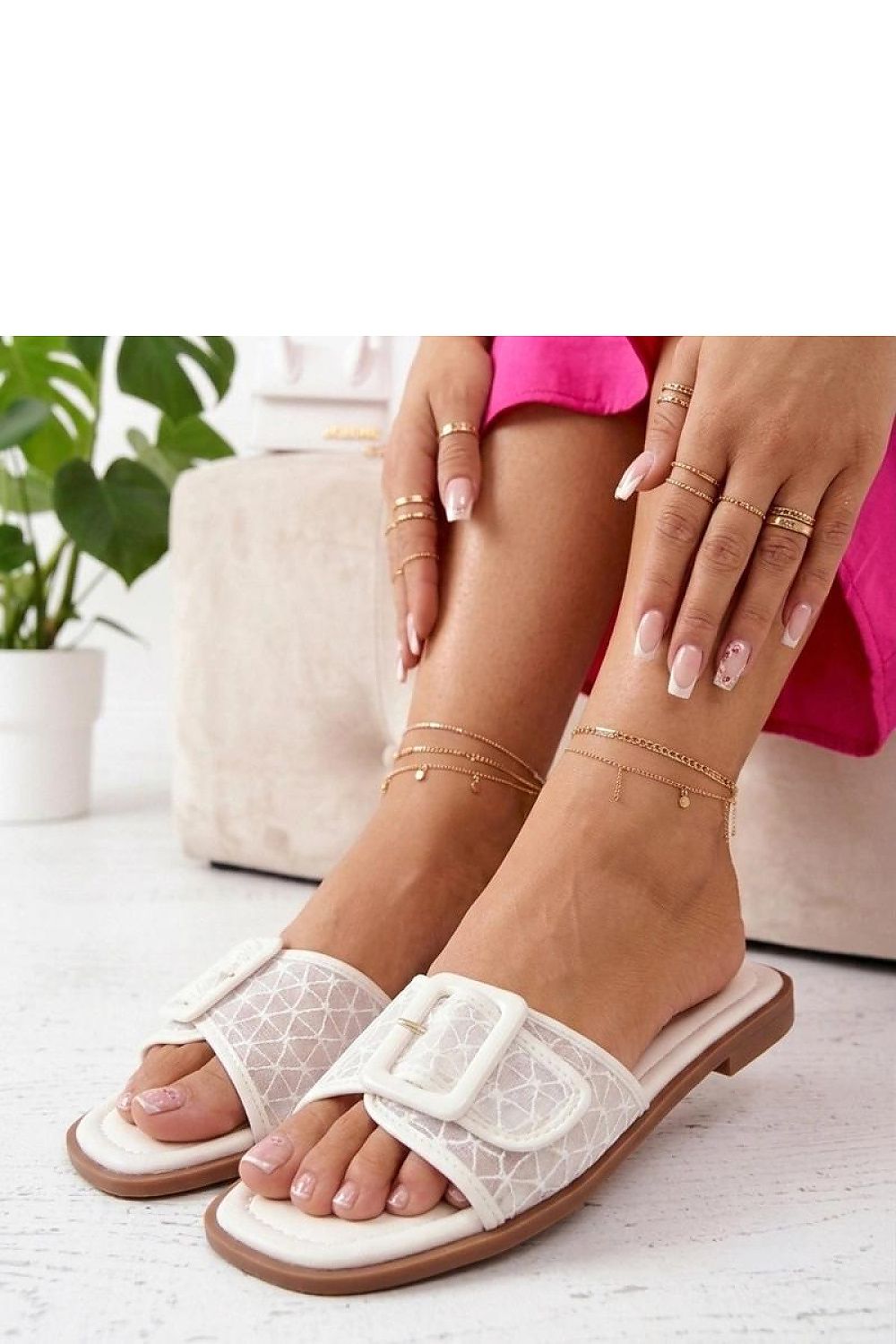  slippers model 229796 Solea 