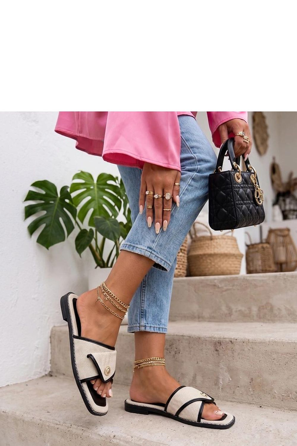  slippers model 229801 Solea 