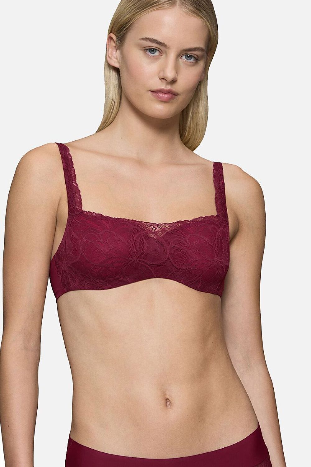  Decolleté-beha / Balconette beha model 230001 Triumph 