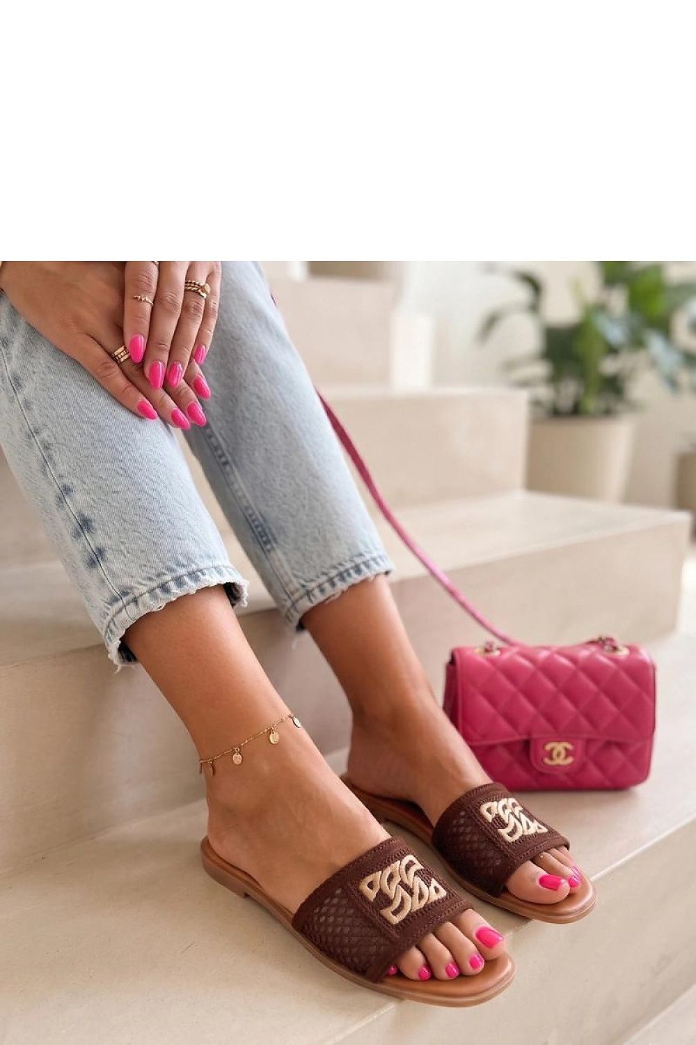  slippers model 230499 Solea 
