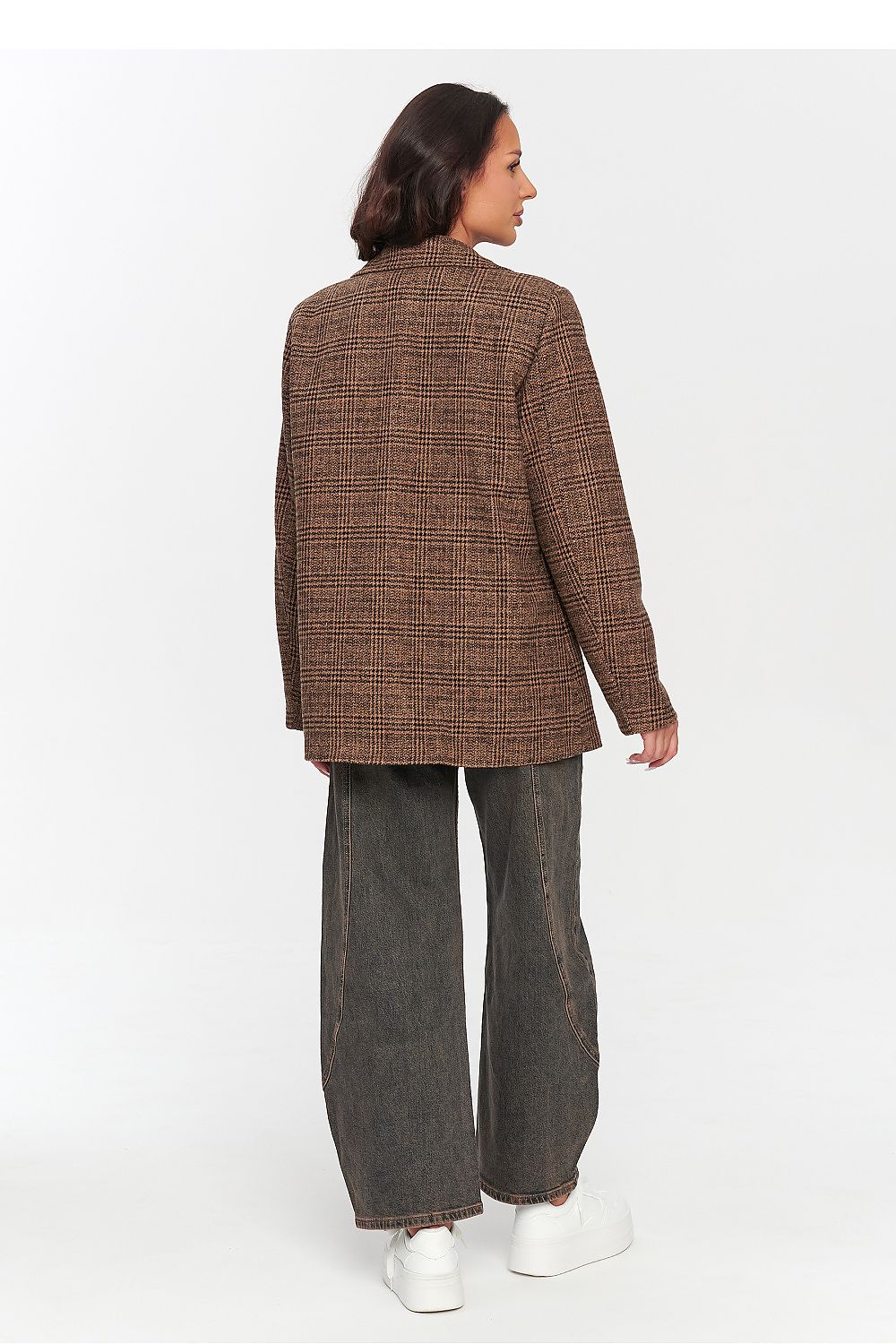  colbert model 230870 Makadamia 