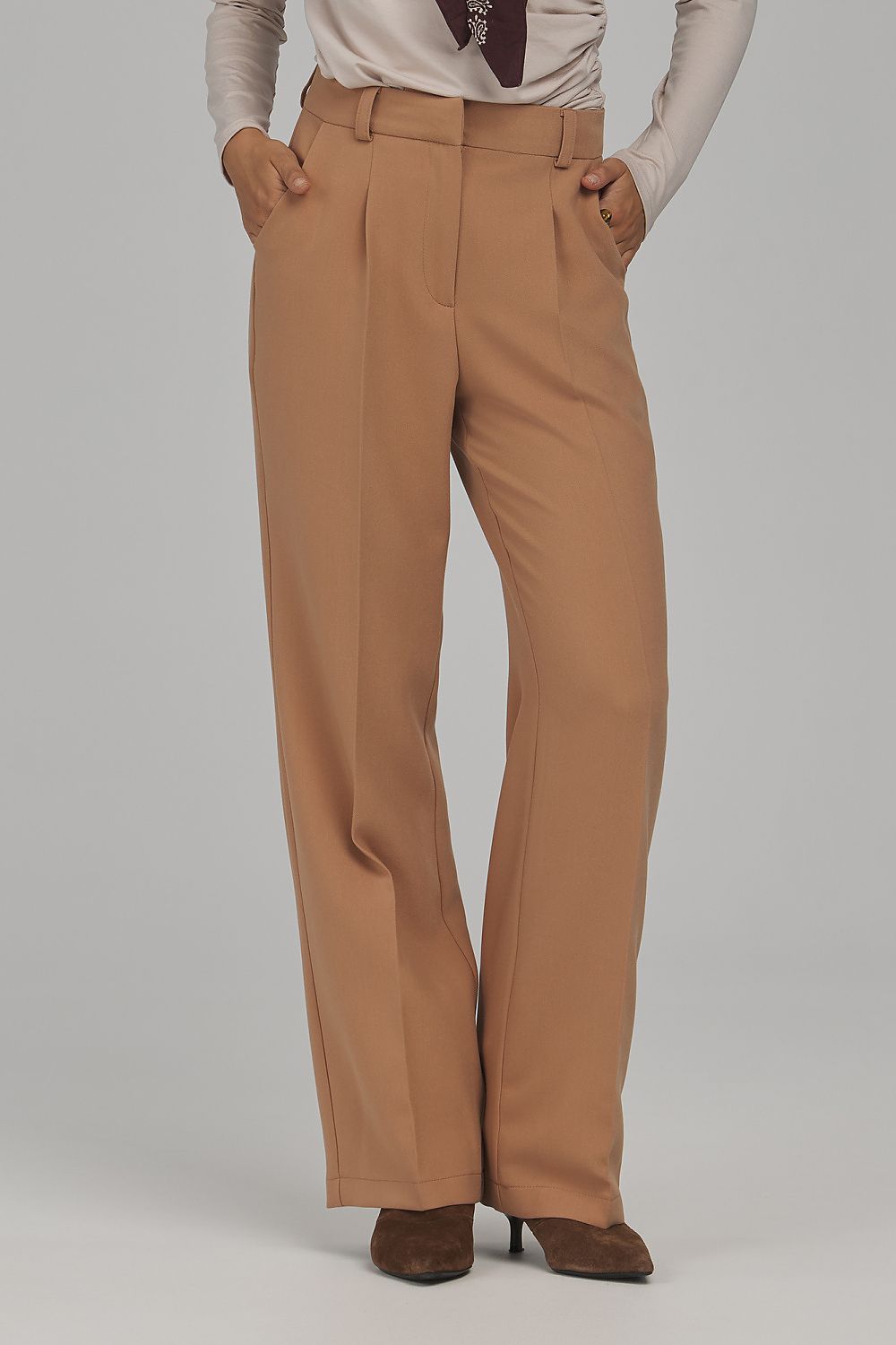  Damesbroek model 231344 Nife 