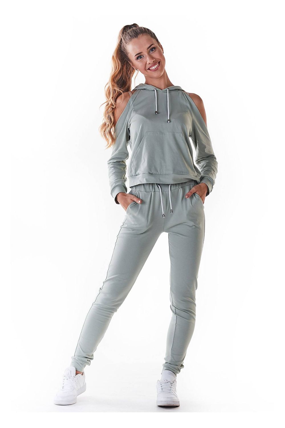  blouse model 231481 Infinite You 