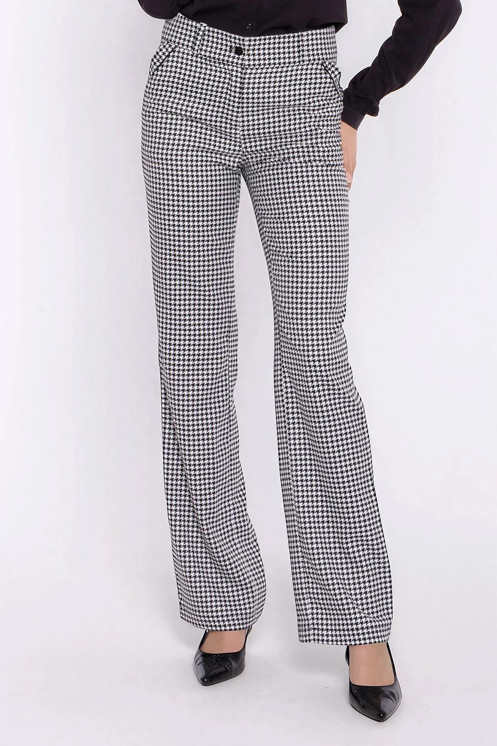  Damesbroek model 231674 Nife 