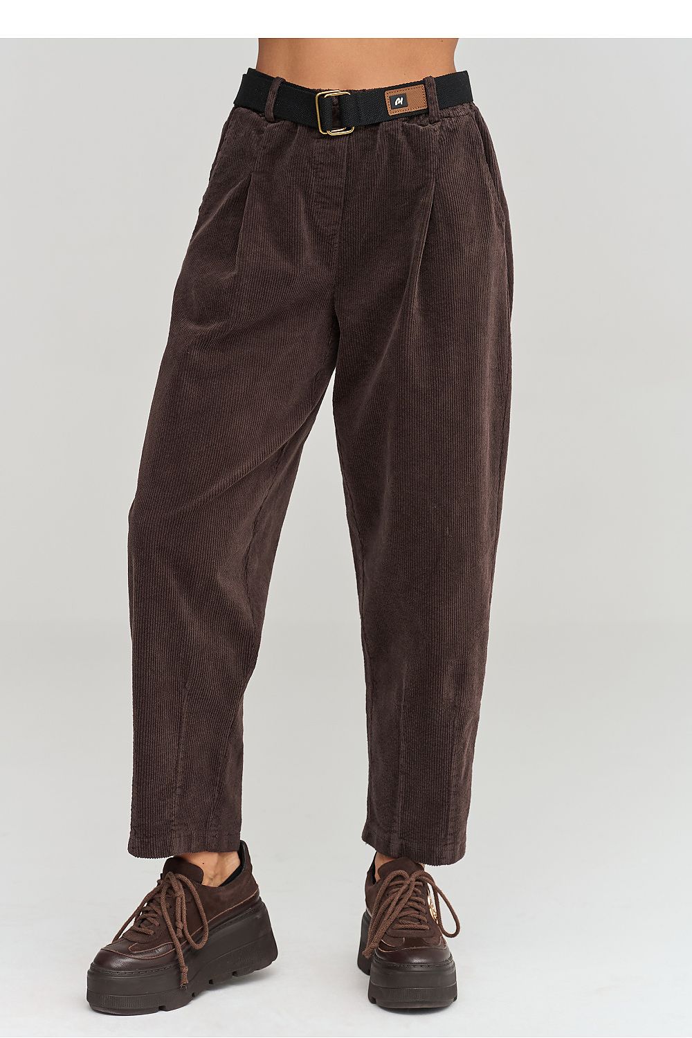  corduroy broek model 232016 Makadamia 