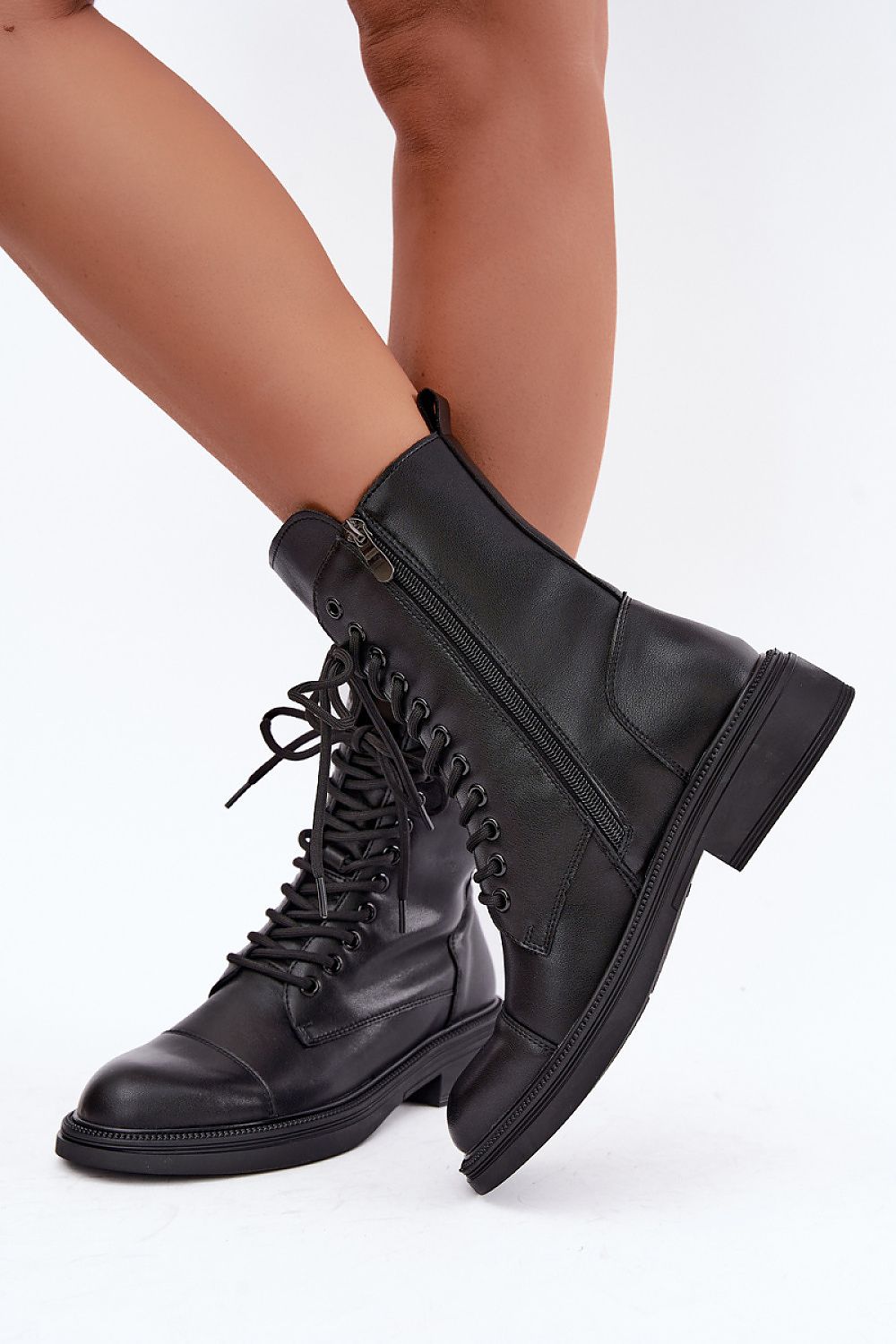  Laarsjes model 232073 Step in style 