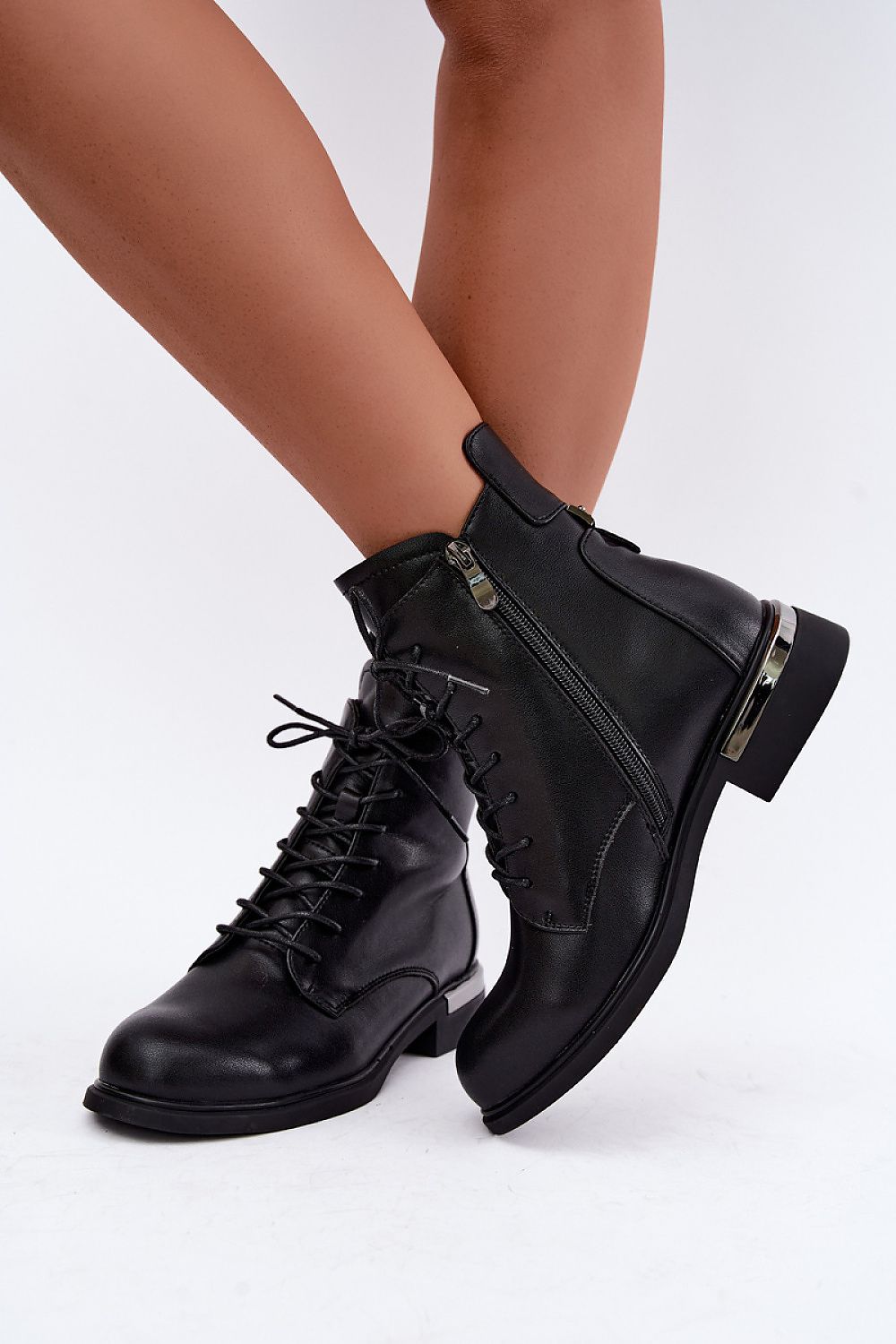  Laarsjes model 232074 Step in style 