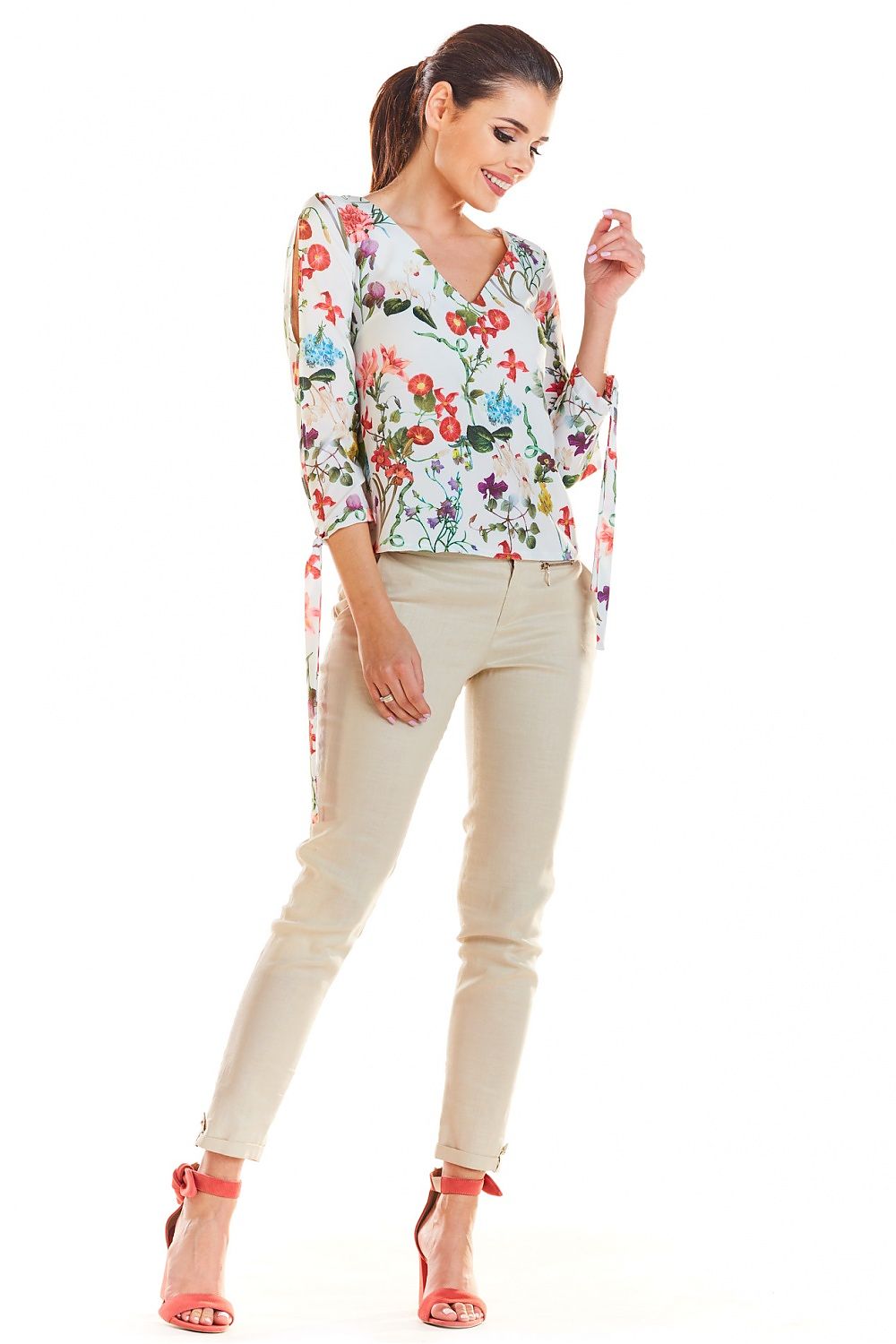  blouse model 129189 Infinite You 