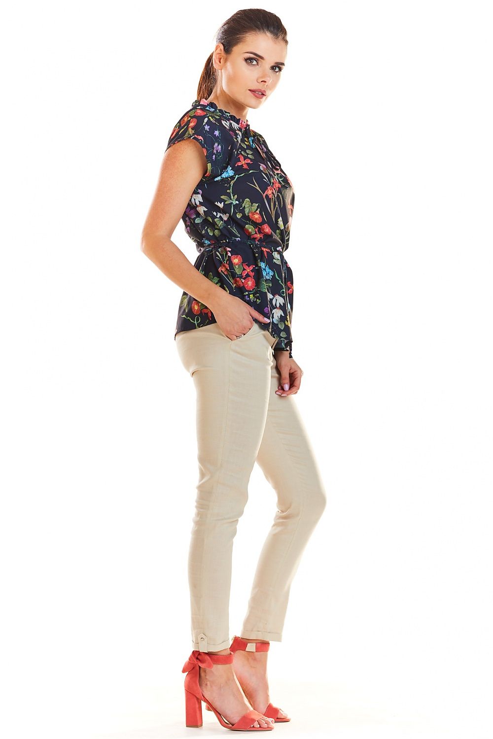 blouse model 129236 Infinite You 