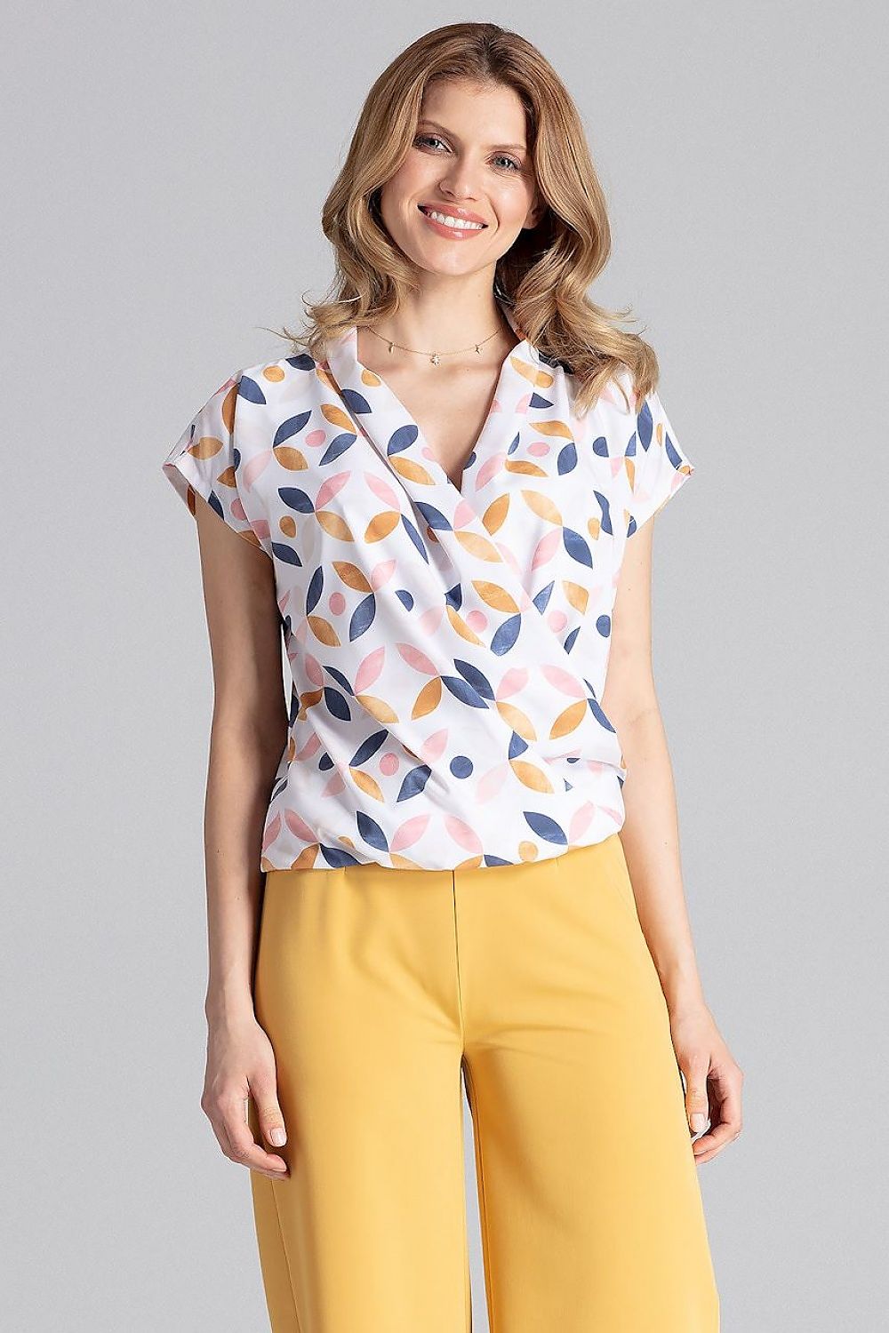 blouse model 129822 Figl 