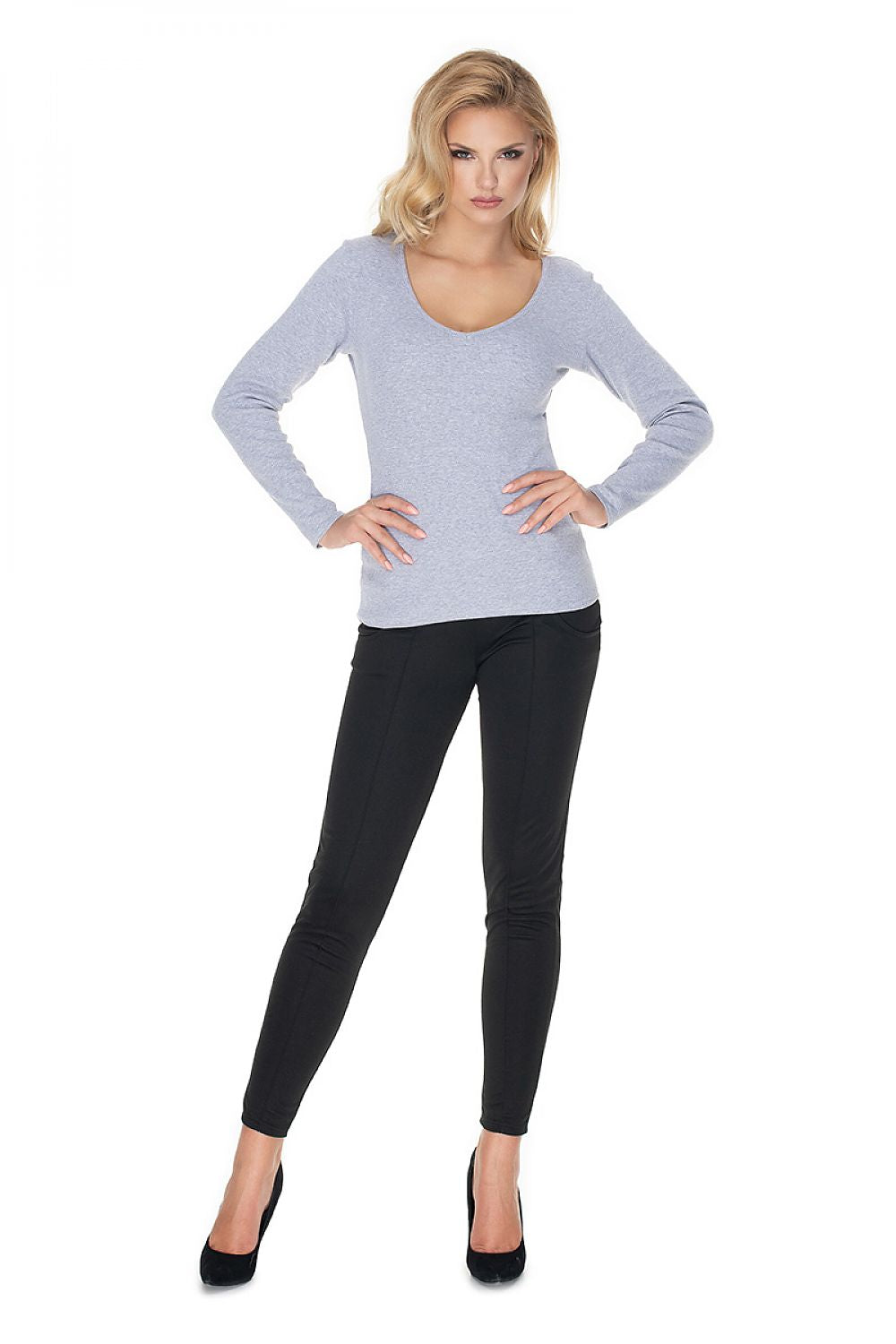  blouse model 134583 PeeKaBoo 