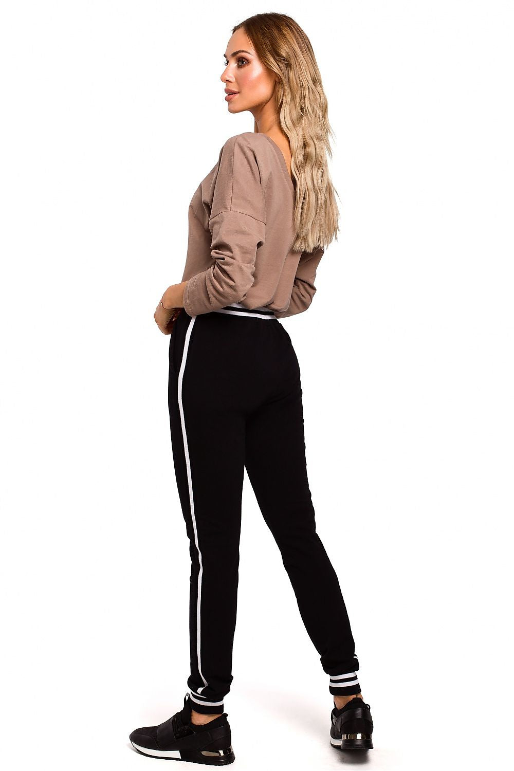  Damesbroek model 135474 Moe 