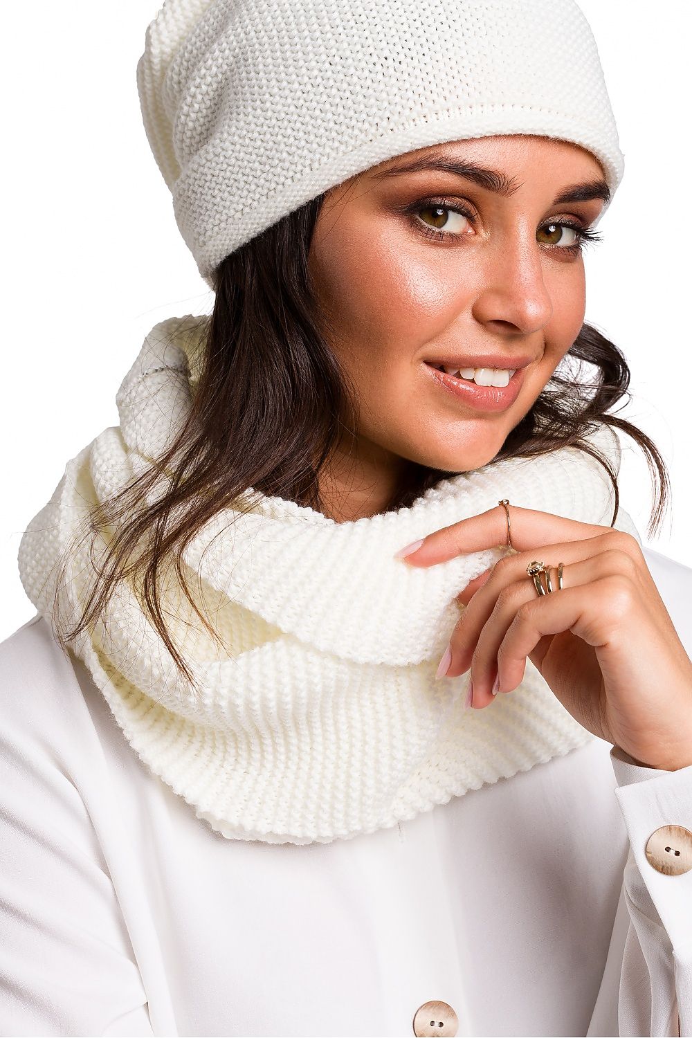  Loop Shawl model 136407 BE Knit 