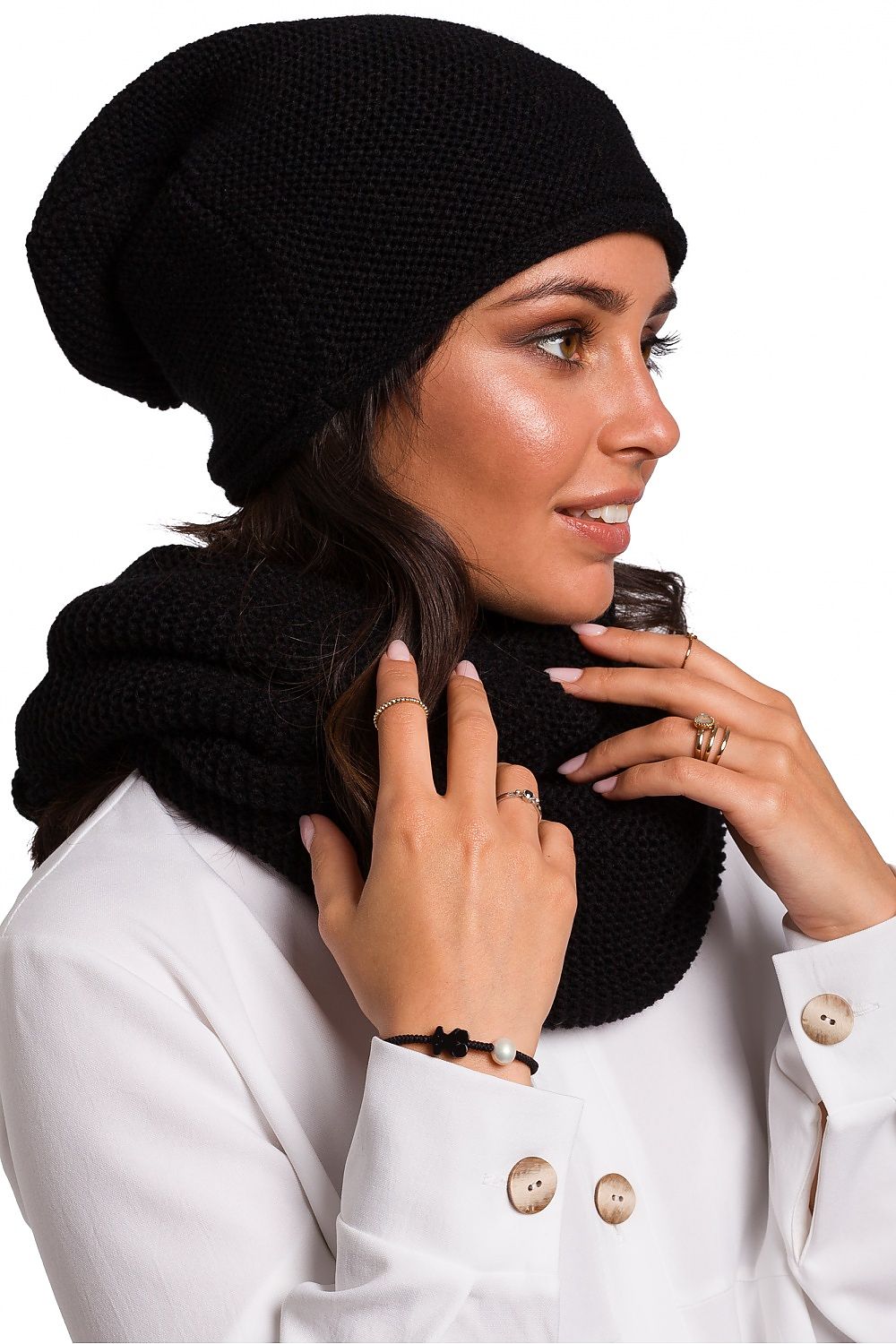  Loop Shawl model 136410 BE Knit 