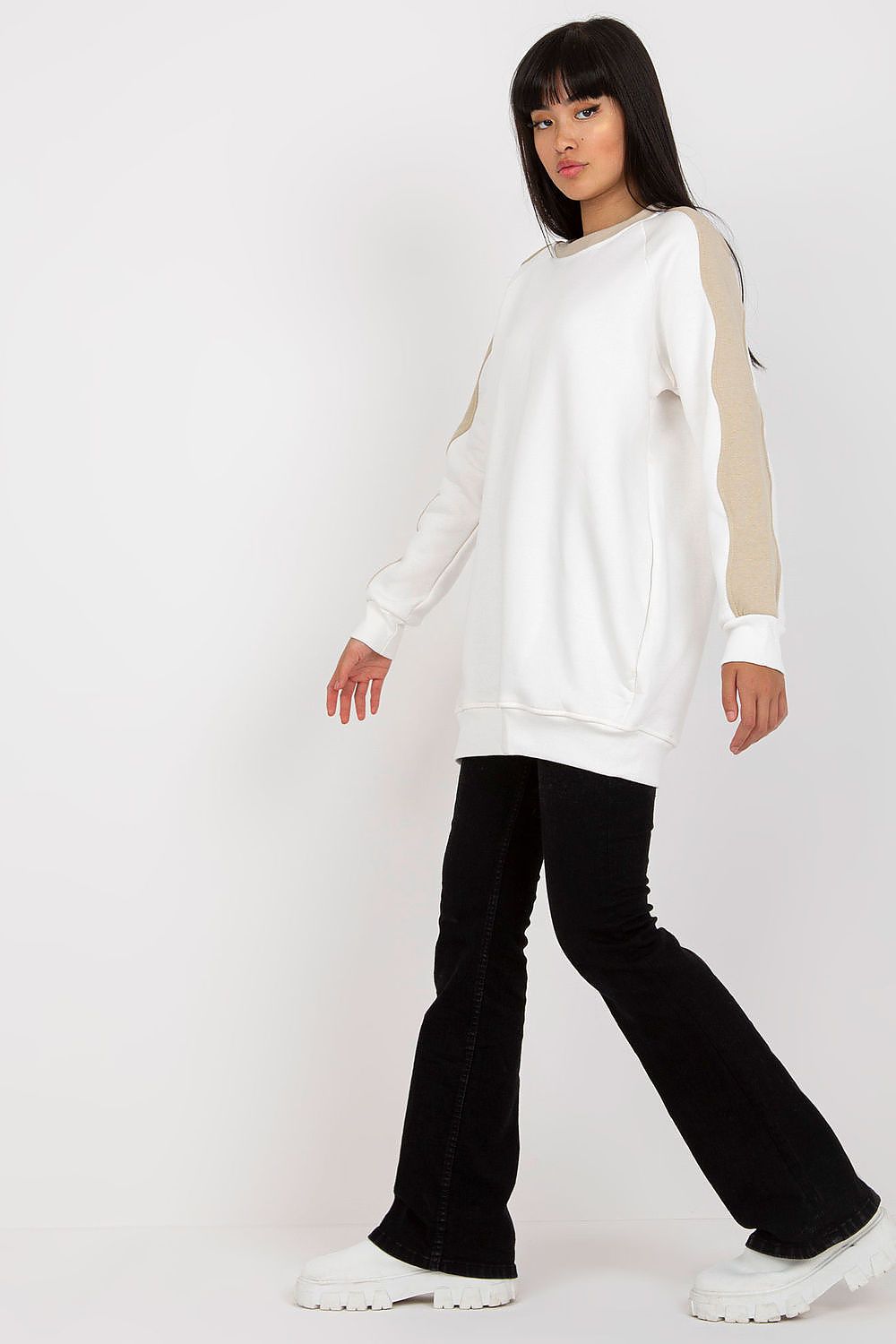  blouse model 169885 Rue Paris 